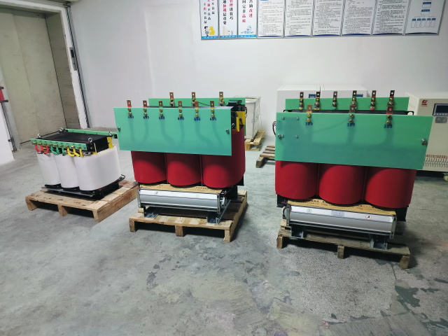 凌河KS11-1000KVA矿用变压器